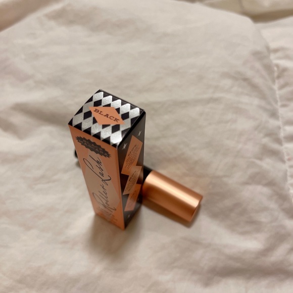 Benefit Cosmetics Roller Lash Curling and Lifting Mascara - Picture 5 of 5